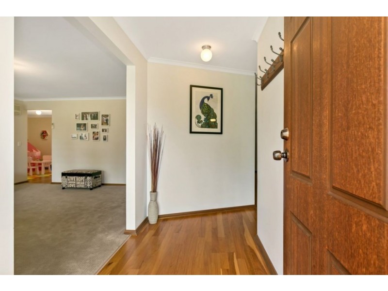 68 Grevillea Way, Woodside SA 5244