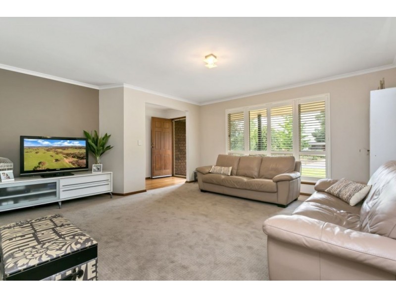 68 Grevillea Way, Woodside SA 5244
