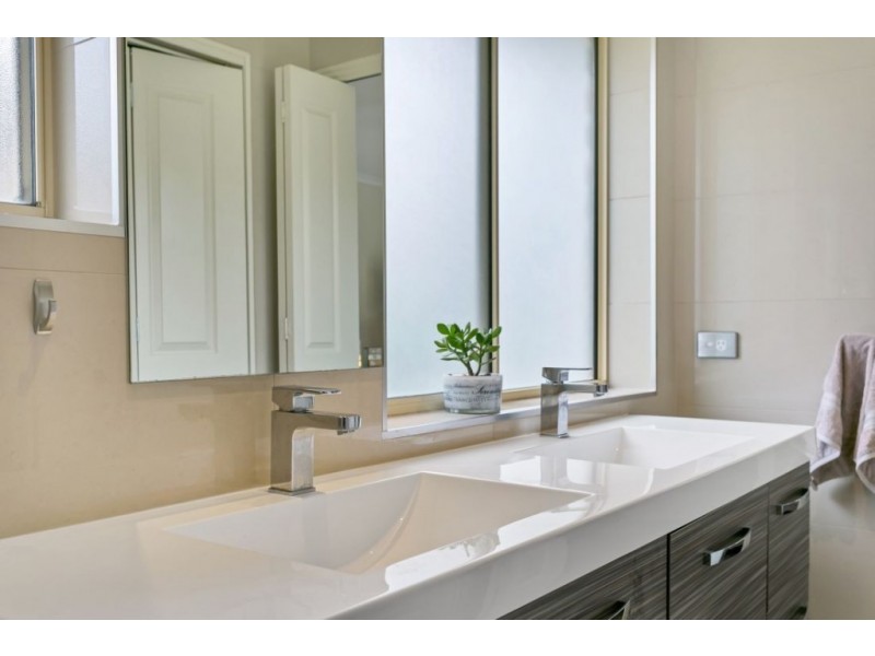 68 Grevillea Way, Woodside SA 5244