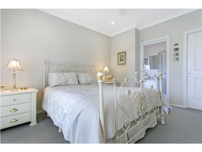 5 St Marks Drive, Woodside SA 5244