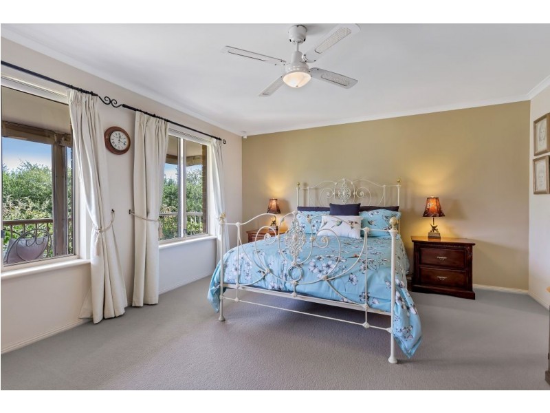 6 Turnbull Court, Woodside SA 5244