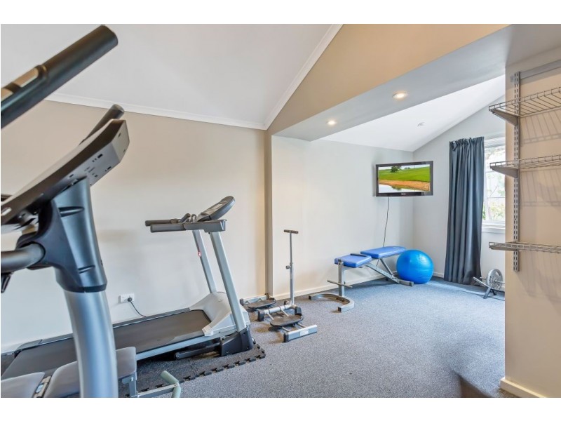 13 Allendale Grove, Woodside SA 5244