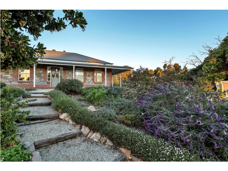 4 Ridge Road, Woodside SA 5244