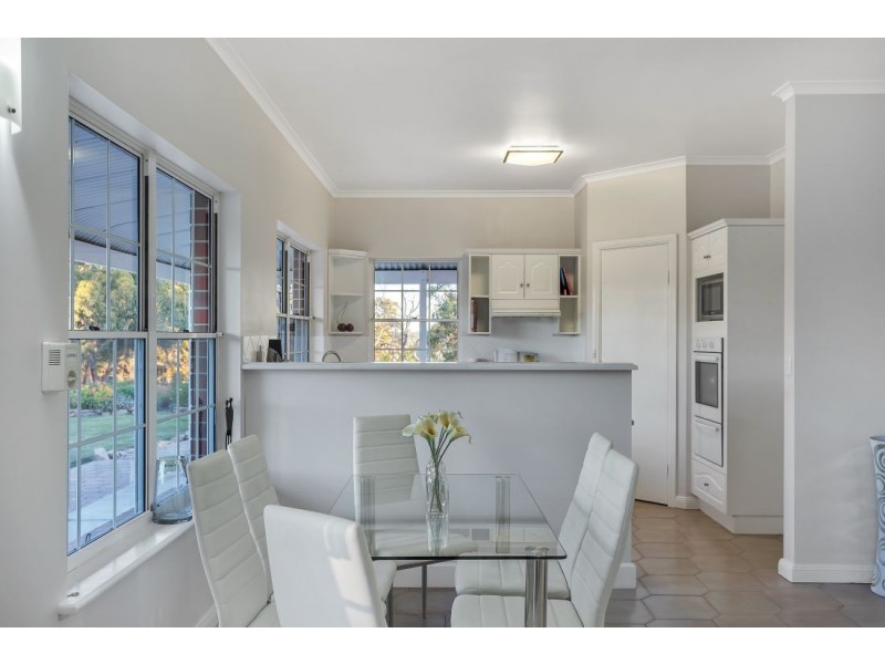 4 Ridge Road, Woodside SA 5244