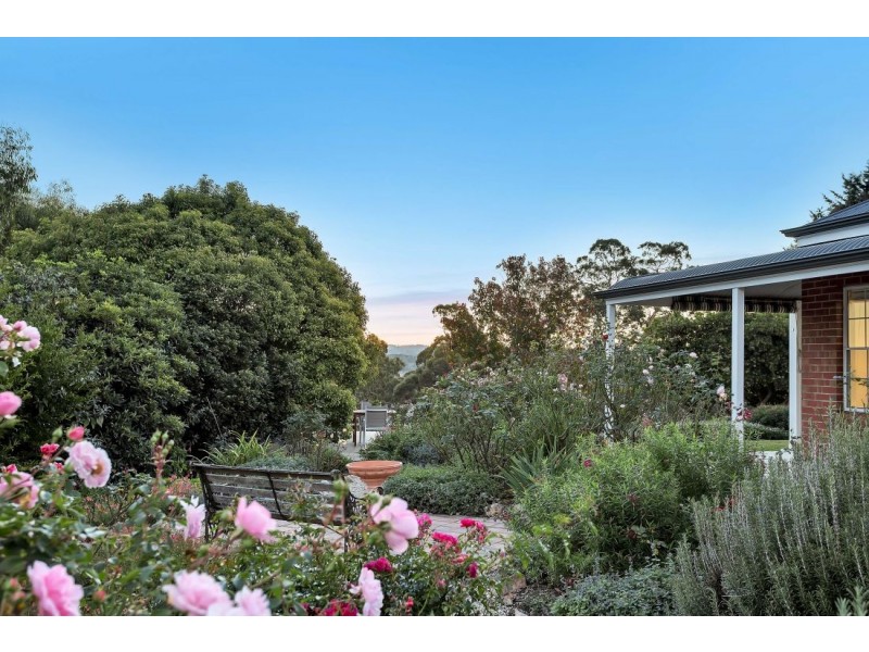 4 Ridge Road, Woodside SA 5244