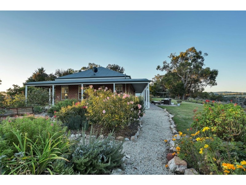 4 Ridge Road, Woodside SA 5244