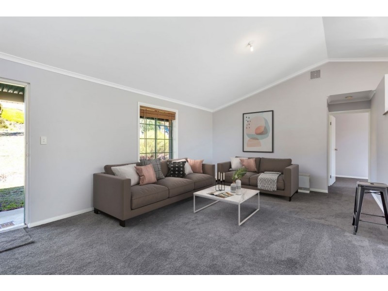 69 Grevillea Way, Woodside SA 5244