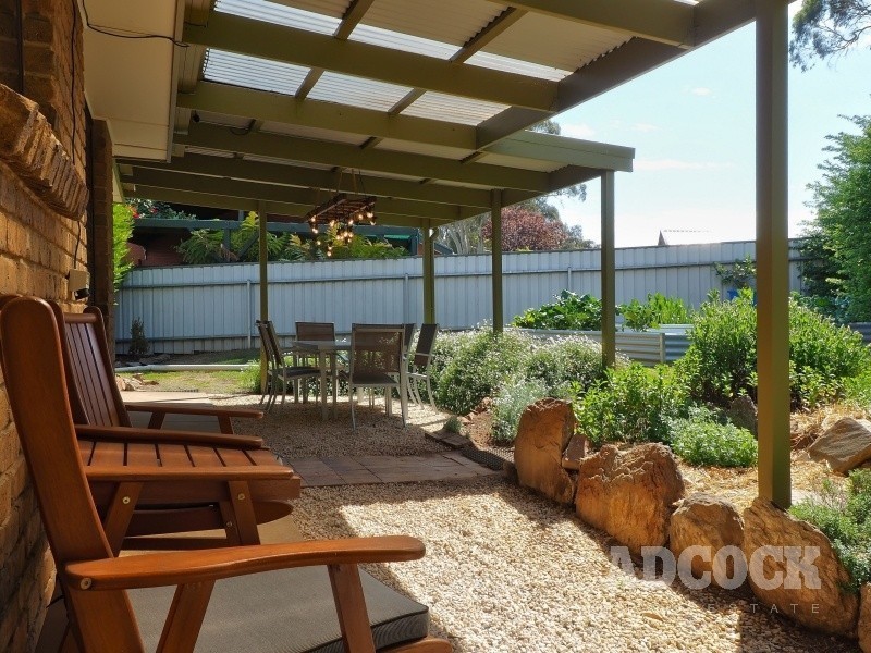 17 Jacaranda Drive, Woodside SA 5244