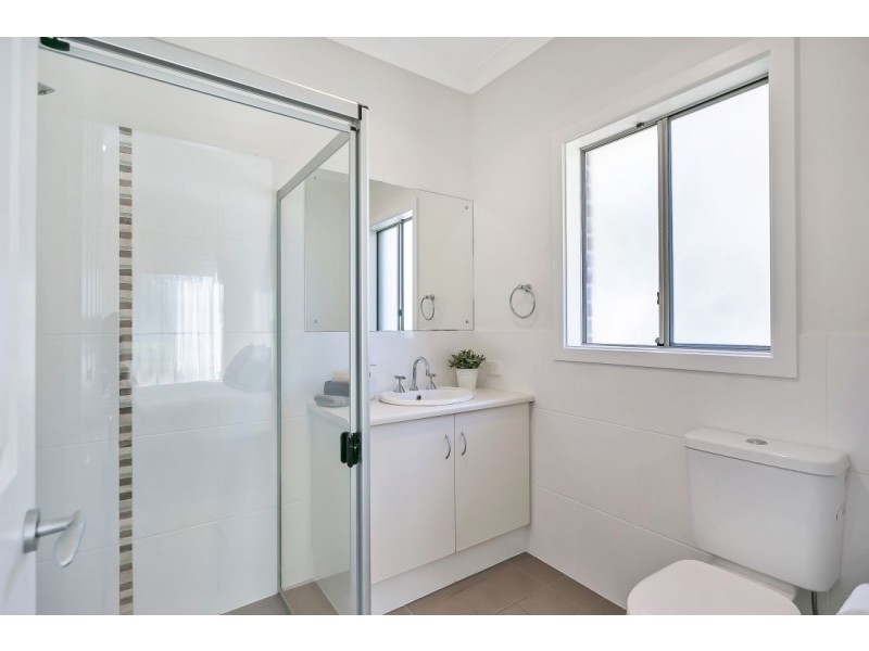 2/10 View Road, Woodside SA 5244