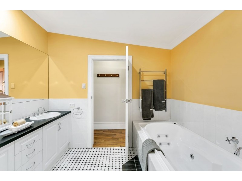 24 Townsend Street, Mount Torrens SA 5244