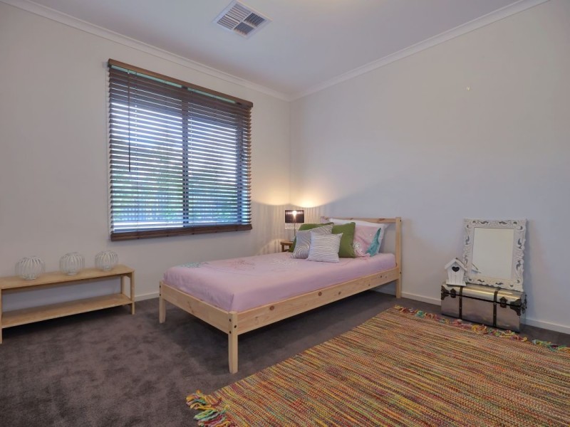 17 Hurling Drive, Mount Barker SA 5251