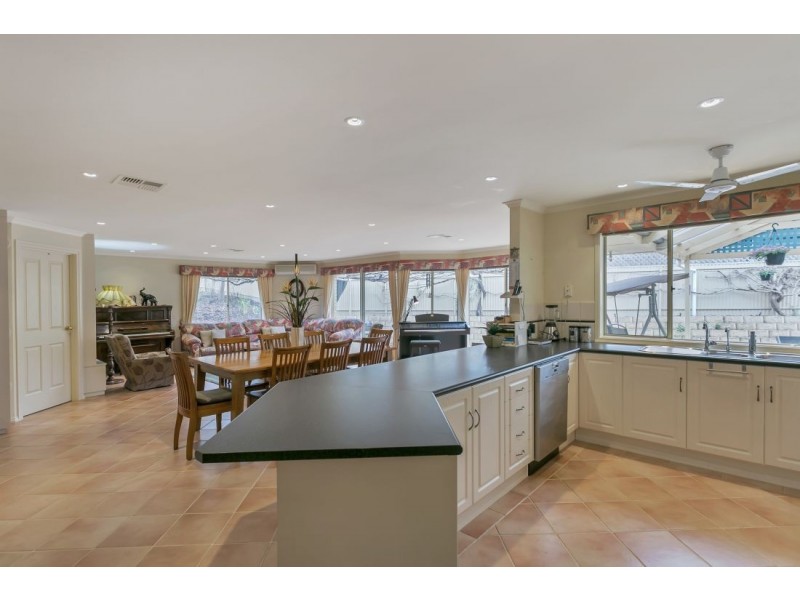 10 Miels Avenue, Littlehampton SA 5250