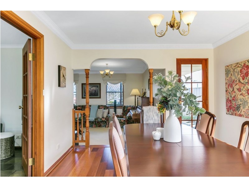 5 Honeysuckle Drive, Woodside SA 5244