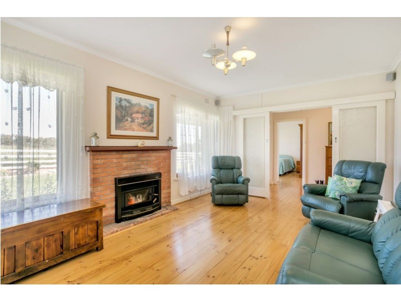 147A &147B Sheoak Hill Road, Mount Torrens SA 5244