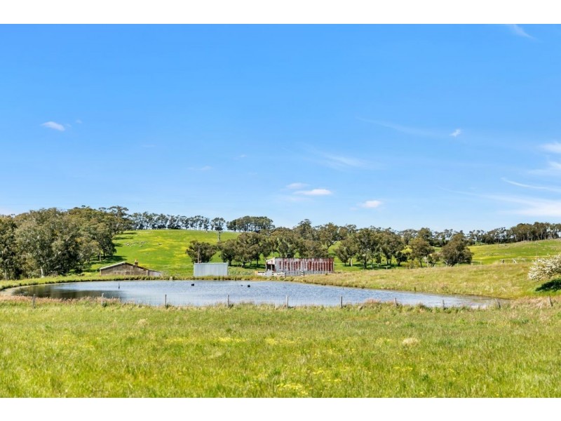 147A &147B Sheoak Hill Road, Mount Torrens SA 5244