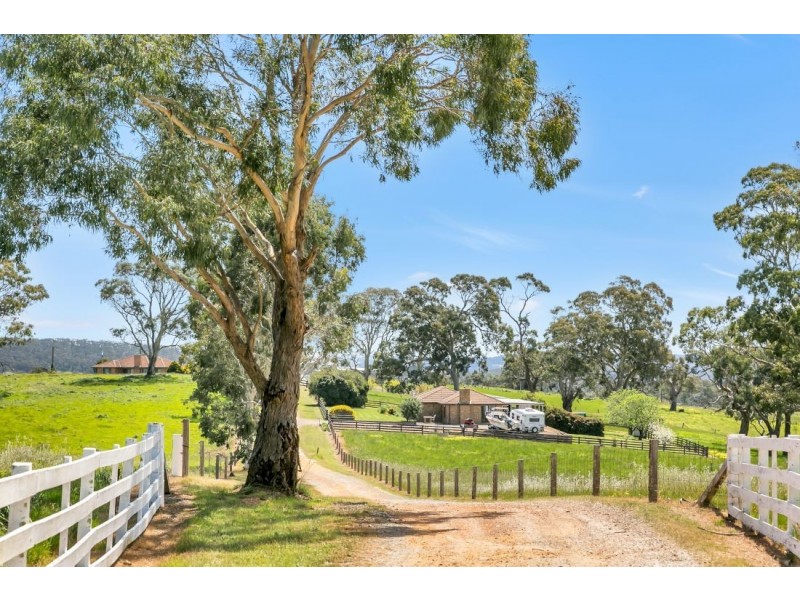 147A &147B Sheoak Hill Road, Mount Torrens SA 5244