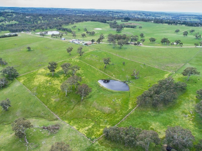 147A &147B Sheoak Hill Road, Mount Torrens SA 5244