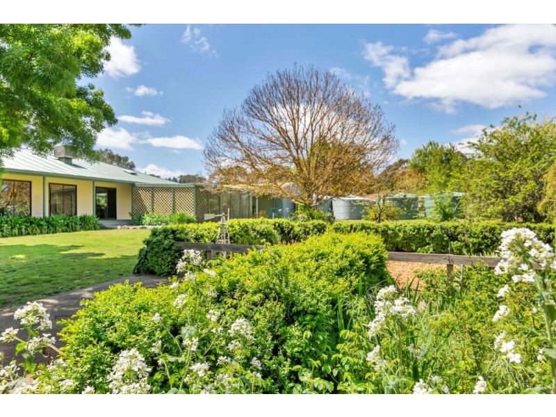 4 Hutchens Road, Woodside SA 5244