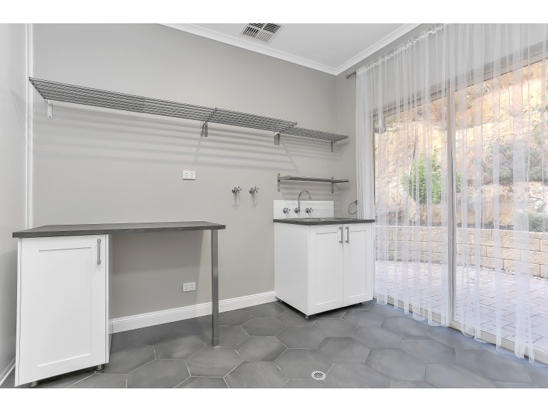 71 Scott Creek Road, Heathfield SA 5153