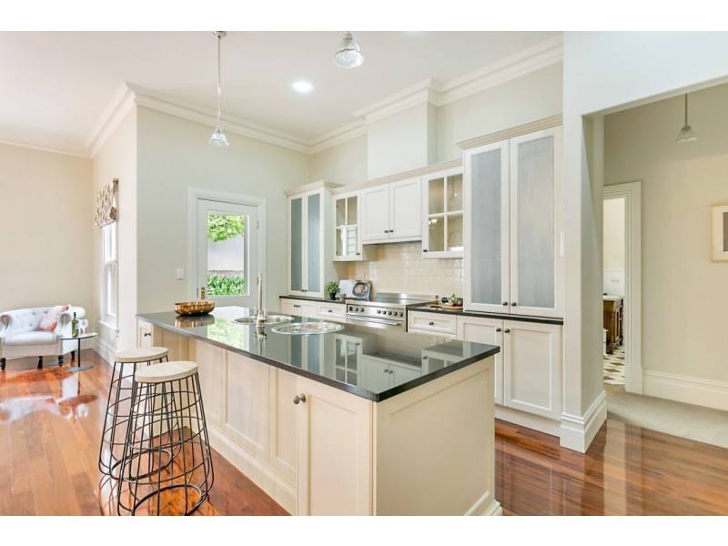 1 Coral Street, Mount Barker SA 5251