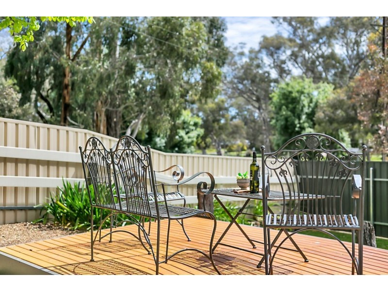 1 Coral Street, Mount Barker SA 5251