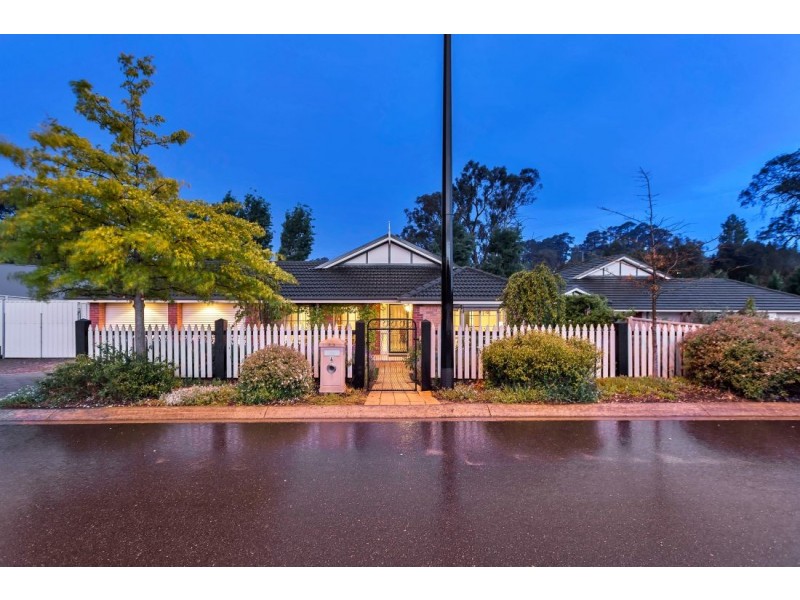 4 Stonybrook Grove, Mount Barker SA 5251