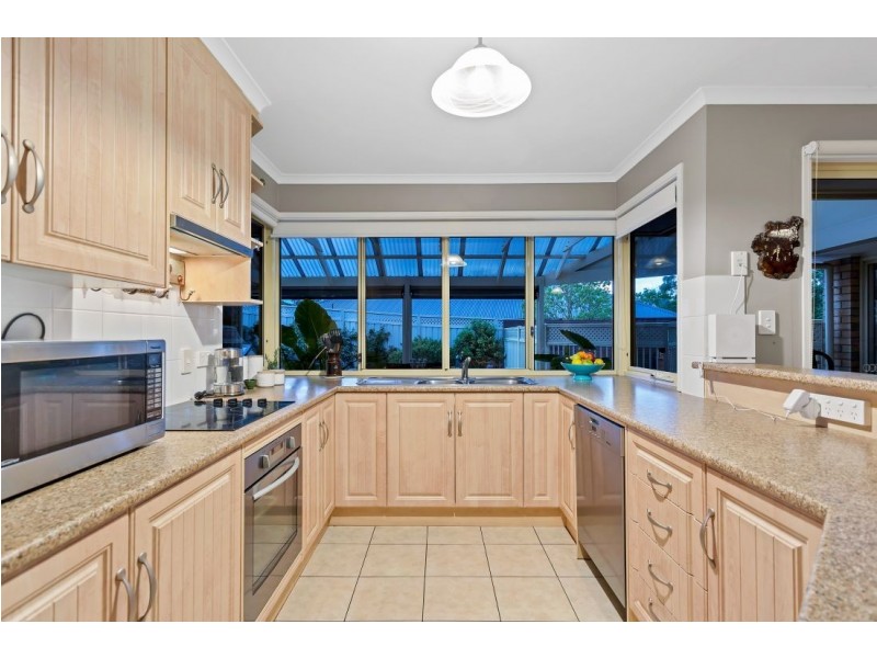 4 Stonybrook Grove, Mount Barker SA 5251