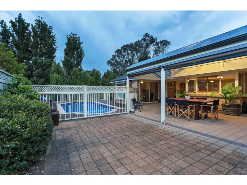 4 Stonybrook Grove, Mount Barker SA 5251