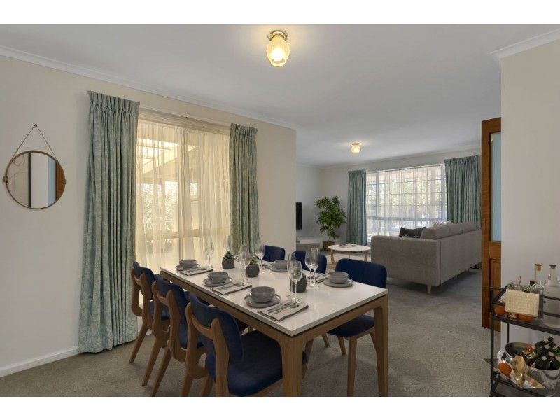 16 Elm Drive, Oakbank SA 5243