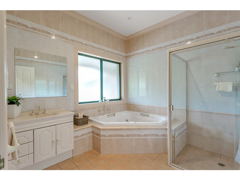 98 Neudorf Road, Lobethal SA 5241