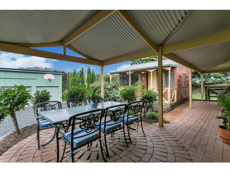 98 Neudorf Road, Lobethal SA 5241