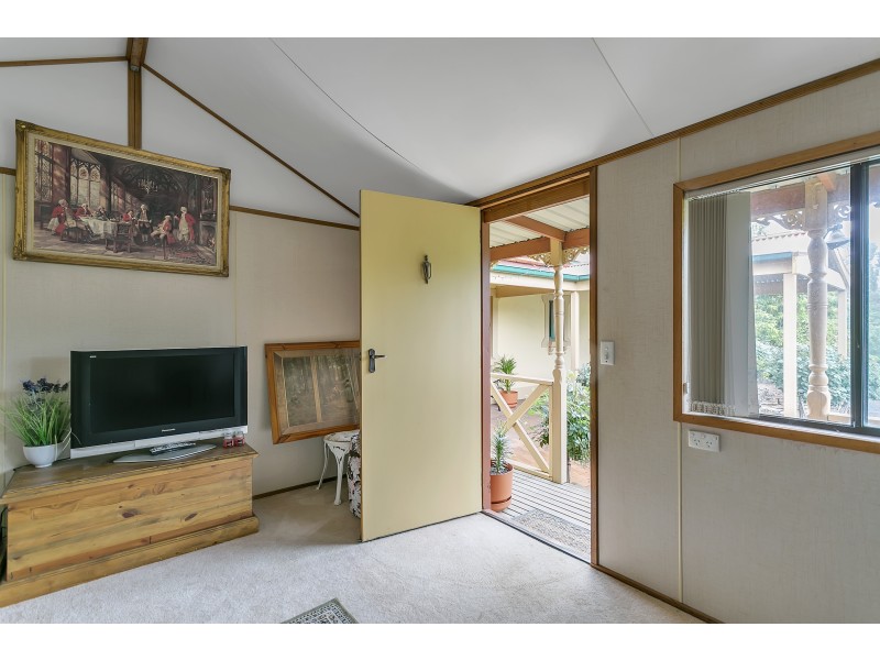 98 Neudorf Road, Lobethal SA 5241