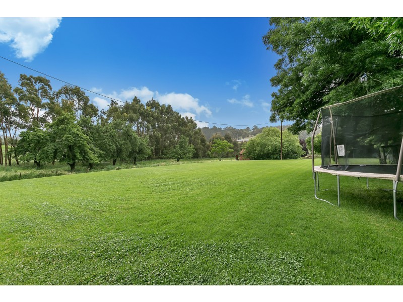 98 Neudorf Road, Lobethal SA 5241