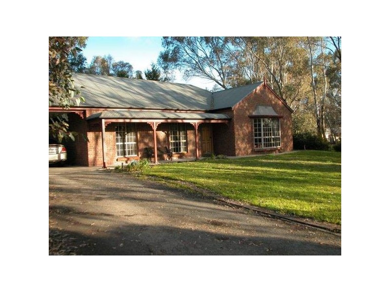 2 Pike Street, Oakbank SA 5243