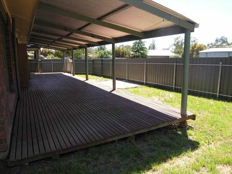 69a Albert Road, Mount Barker SA 5251