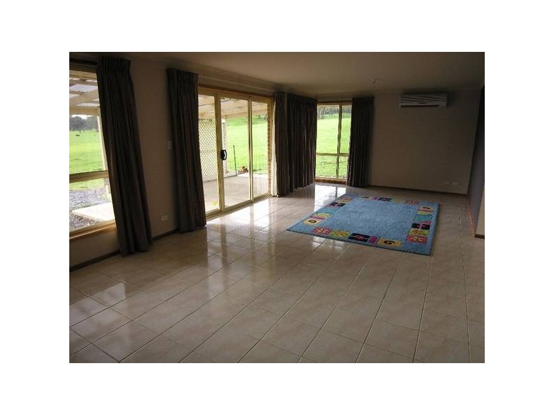 55 Jacaranda Drive, Woodside SA 5244