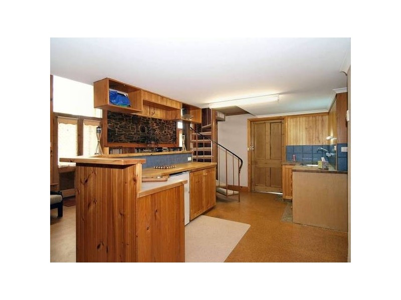 8 Showground Road, Mount Pleasant SA 5235