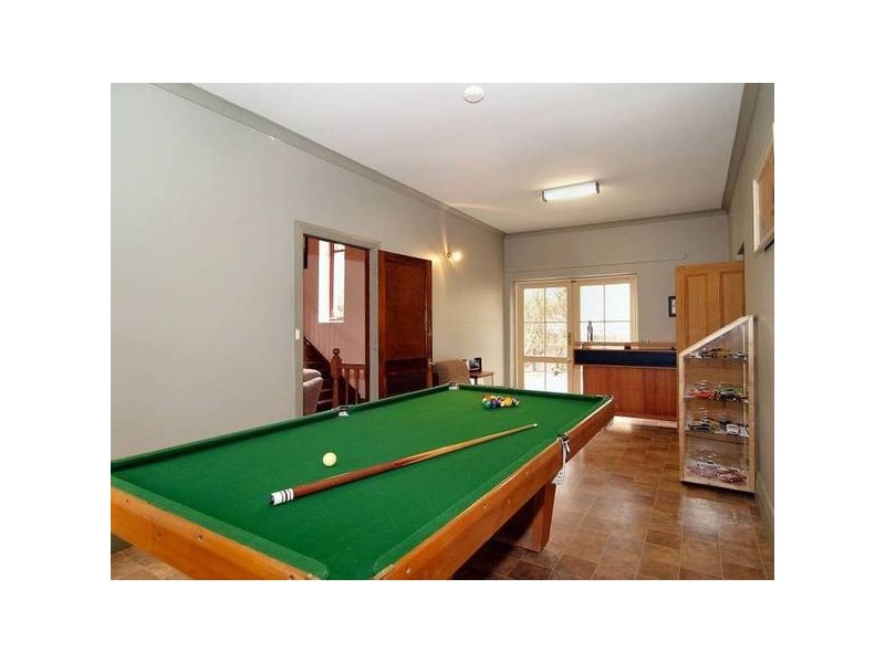 8 Showground Road, Mount Pleasant SA 5235