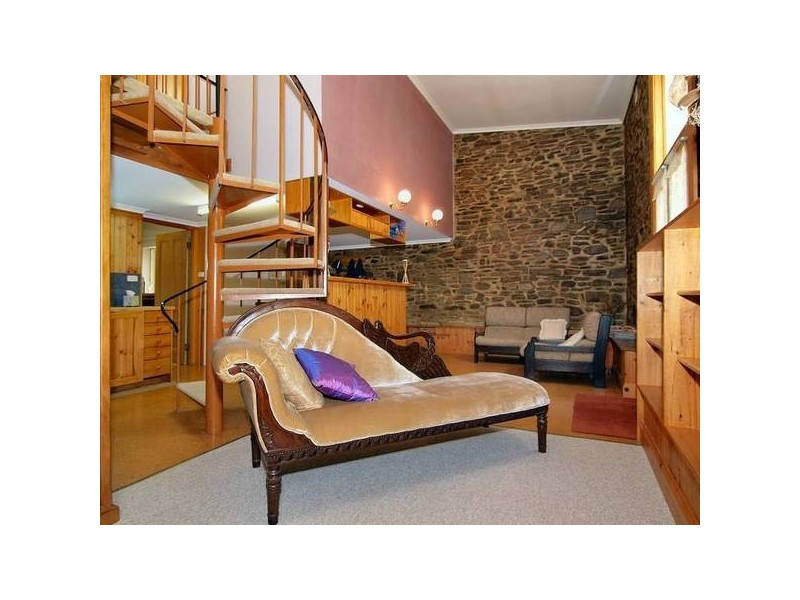 8 Showground Road, Mount Pleasant SA 5235