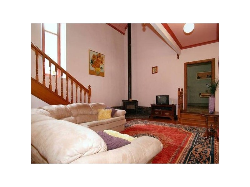 8 Showground Road, Mount Pleasant SA 5235