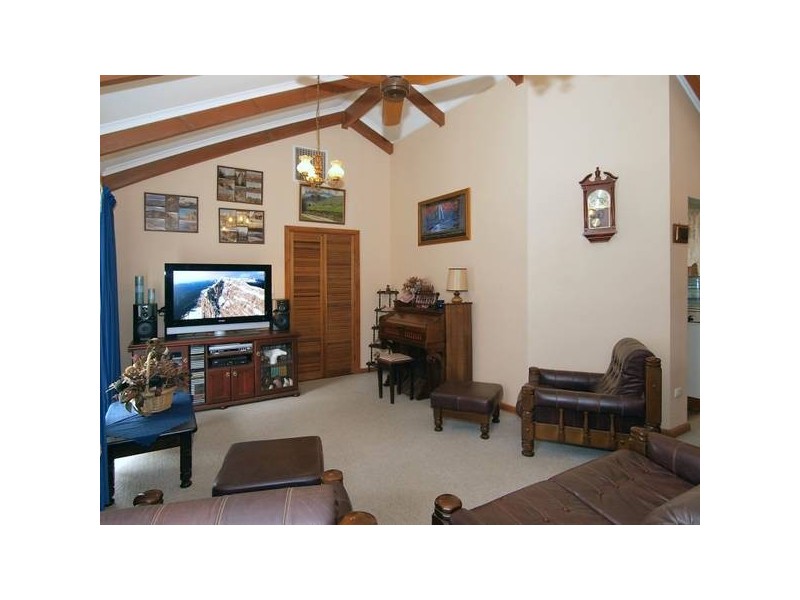 28 Hefford Drive, Callington SA 5254