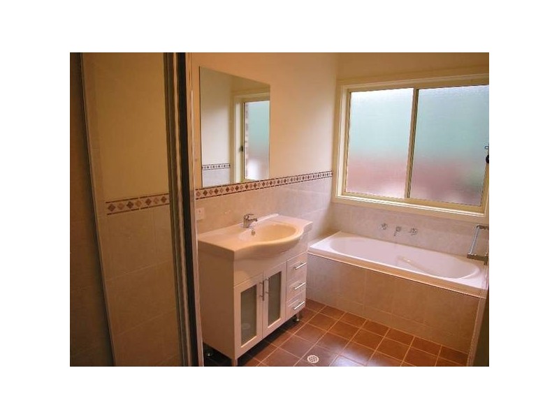 1, 2 & 3 Main Street, Lobethal SA 5241