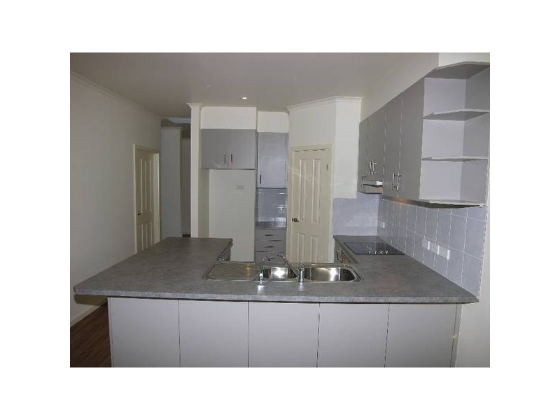 1, 2 & 3 Main Street, Lobethal SA 5241