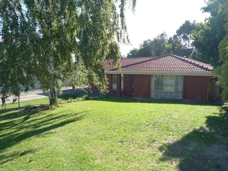 6 Sandalwood Drive, Woodside SA 5244