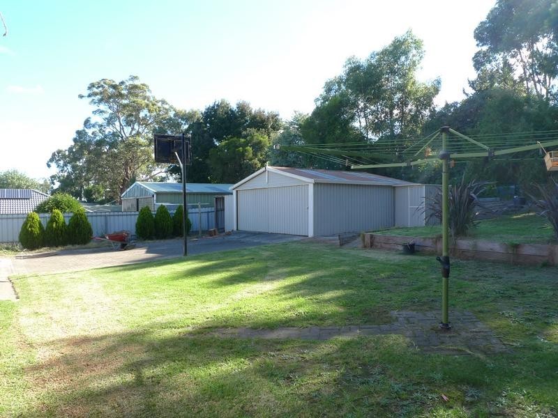 6 Sandalwood Drive, Woodside SA 5244