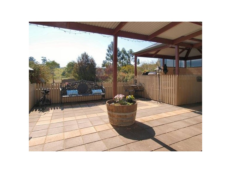 2 Pioneer Avenue, Lobethal SA 5241