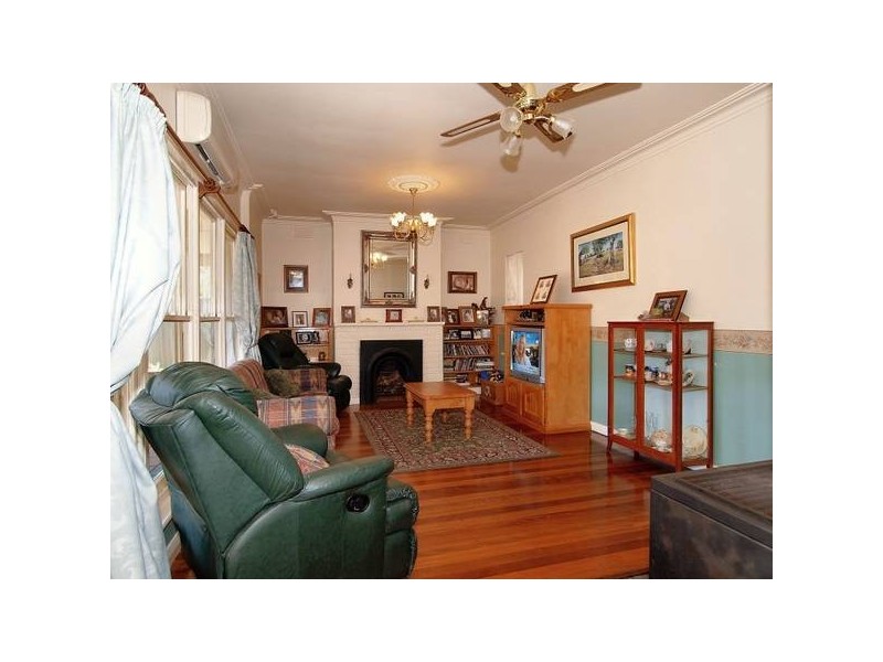 2 Pioneer Avenue, Lobethal SA 5241