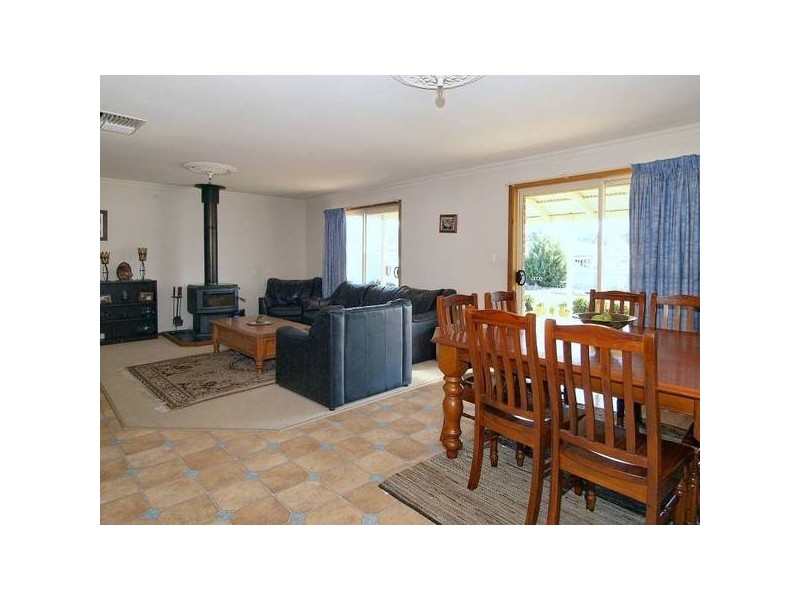 85 Grevillea Way, Woodside SA 5244