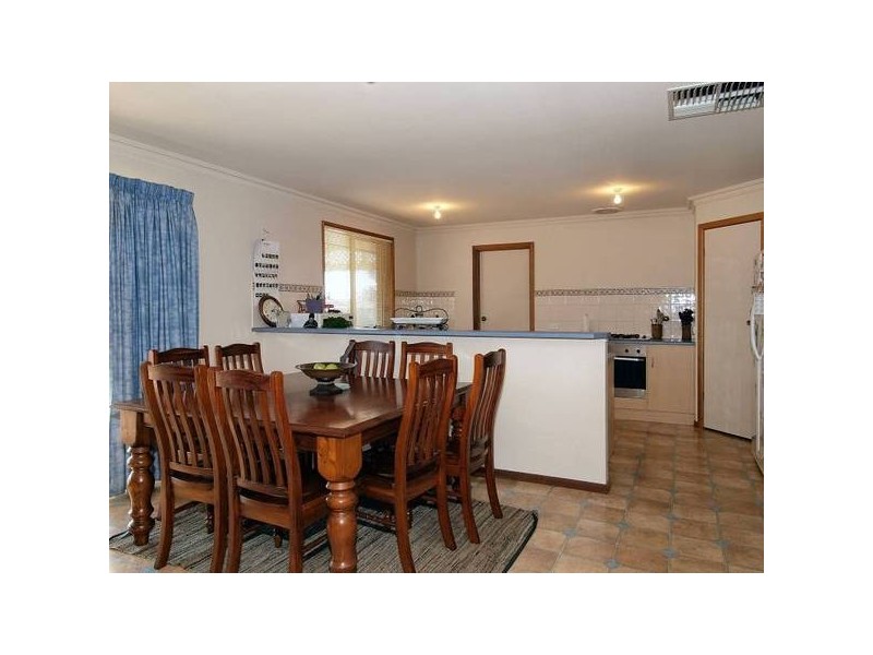 85 Grevillea Way, Woodside SA 5244