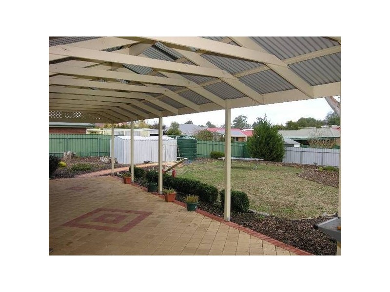 85 Grevillea Way, Woodside SA 5244